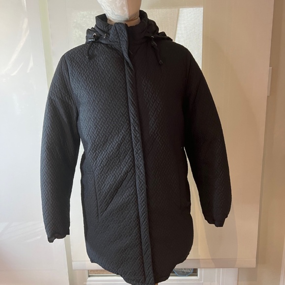 Woman's Gently Used Down Filled Trapunto Stitched Prada Puffer Jacket L - Picture 10 of 16